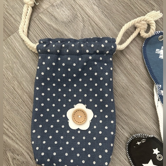 NEW| Baby Bibs Lot - Picture 4 of 4